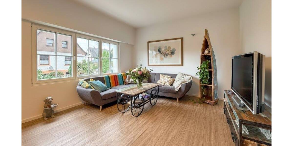 Charmantes Einfamilienhaus mit Sauna, Kaminofen und schönem Gartenbereich 6 zimmer