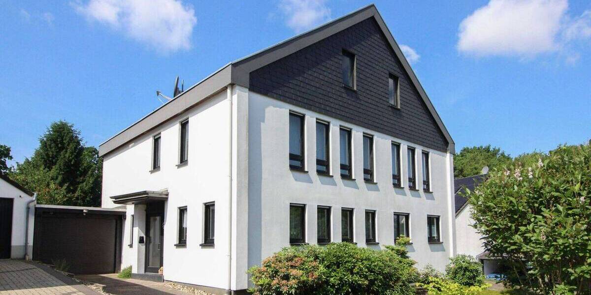 Einfamilienhaus Haan - 7 Zimmer, 303 m&sup2;, 889.000&euro; | Angebot:26834359