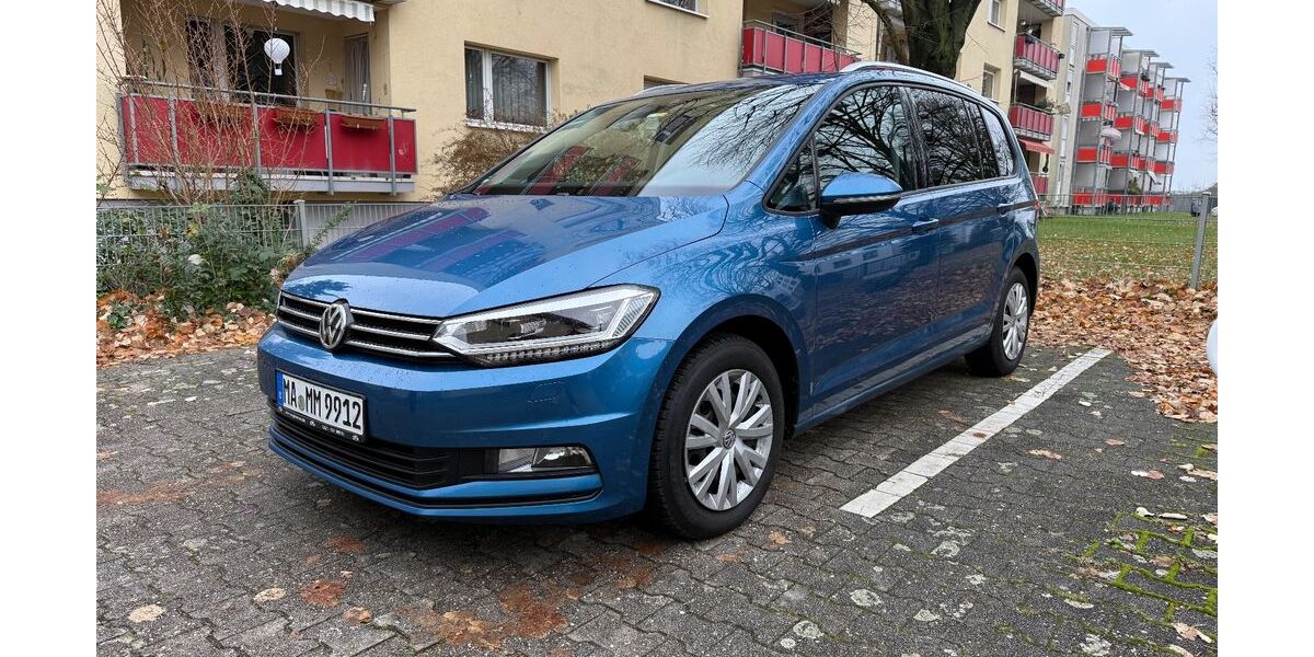 VW Touran 142.000 km 14.600 € Mannheim 68309