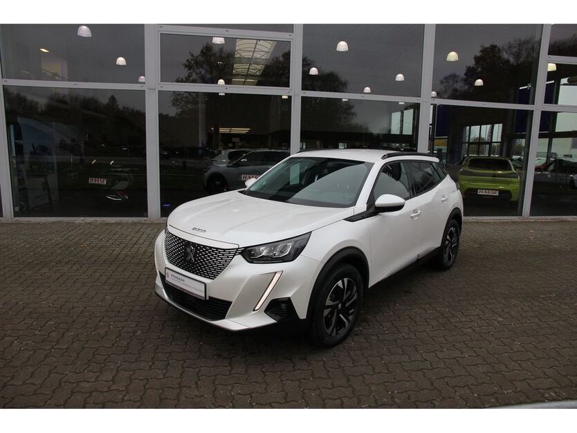 Peugeot 2008 38.685 km 21.990 € Neumünster 24539