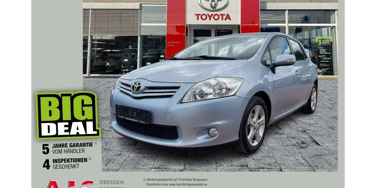 Toyota Auris 94.070 km 6.390 &euro; Dresden 01139