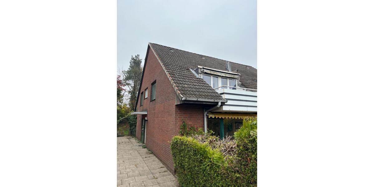 Doppelhaushäfte vonan privat in RellingenSchnelsen 5 zimmer