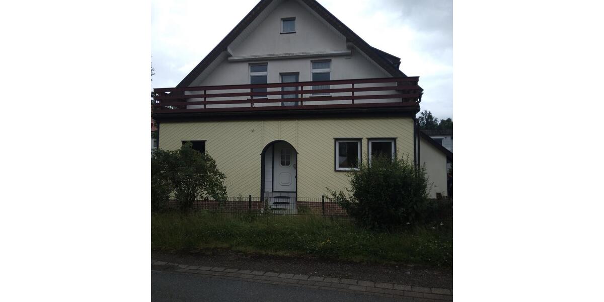 Doppelhaushälfte Bad Sachsa - 9 Zimmer, 180 m&sup2;, 129.000&euro; | Angebot:27091016