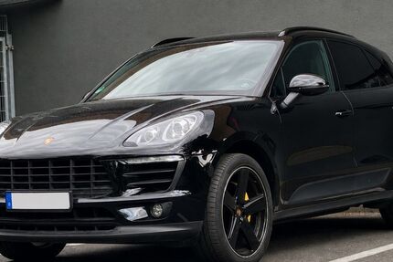 Porsche Macan 87.650 km 33.990 &euro; Trebbin 14959