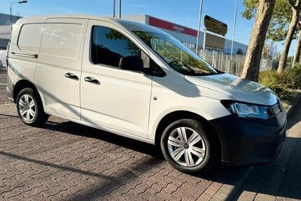 VW Caddy 115.000 km 13.900 &euro; Magdeburg 39126