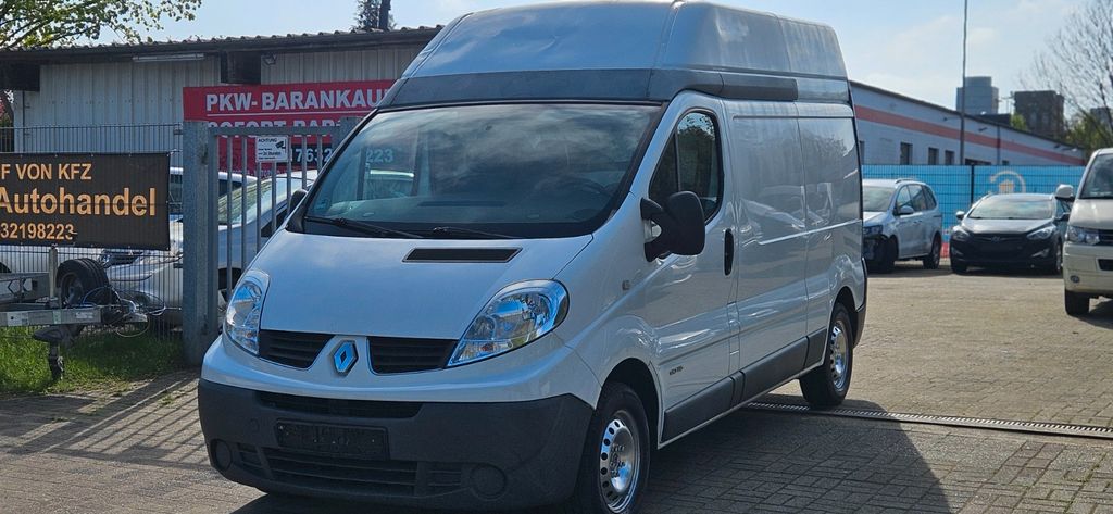 Renault Trafic 243.857 km 4.300 &euro; Delmenhorst 27751