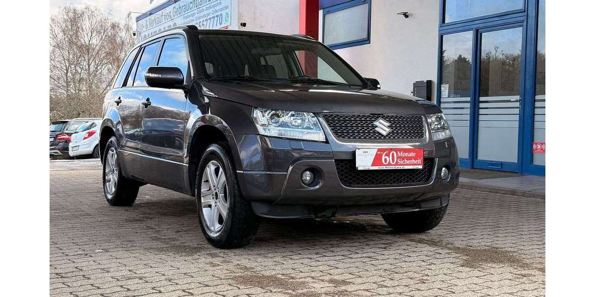 Suzuki Grand Vitara 154.000 km 7.450 &euro; Oberndorf am Neckar 78727