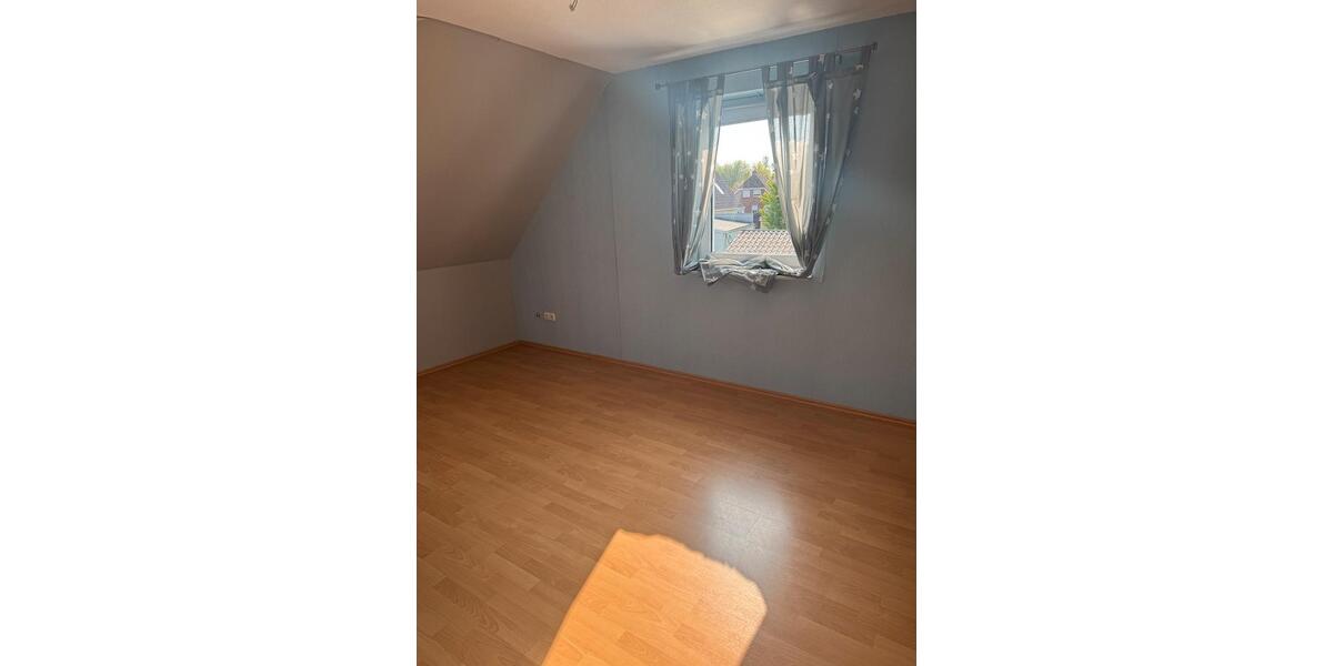 Reihenhaus Schiffdorf - 5 Zimmer, 127 m&sup2;, 250.000&euro; | Angebot:26522594
