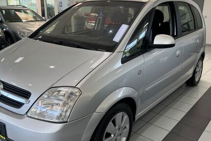 Opel Meriva 176.000 km 1.999 &euro; kevelaer 47623