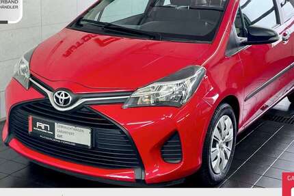 Toyota Yaris 17.000 km 10.900 € Stelle 21435