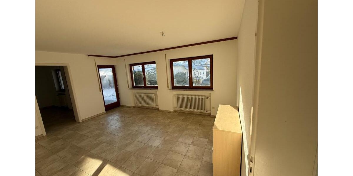 Barrierefreie Wohnung mit Garten & Stellplatz in Steinenberg 3 zimmer