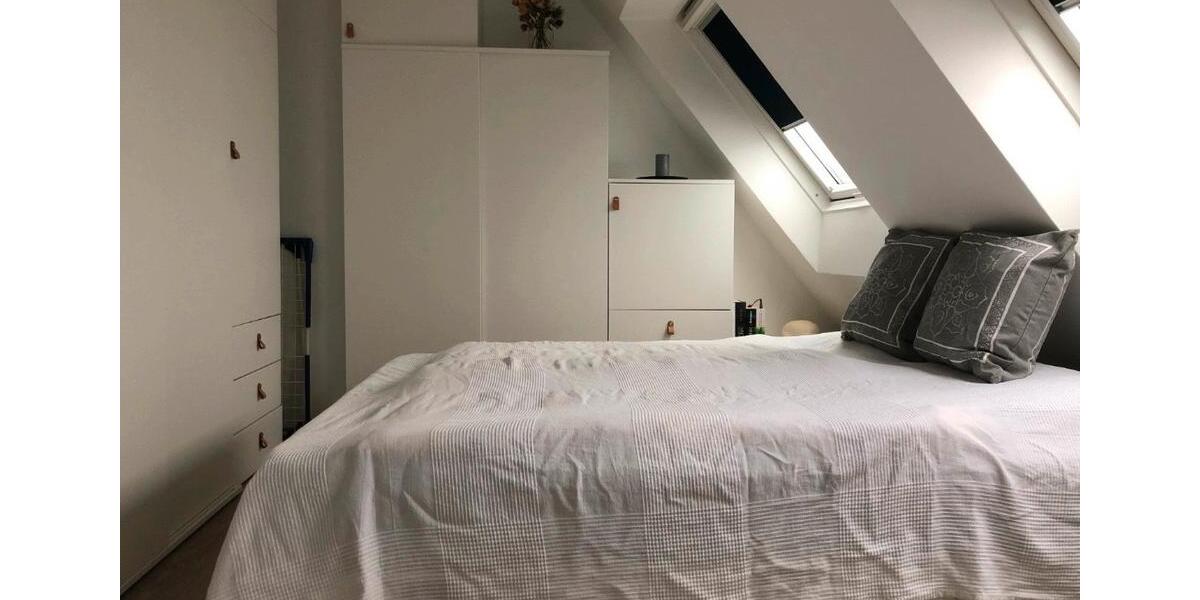 Dachgeschoßwohnung Wermelskirchen - 3 Zimmer, 64 m&sup2;, 195.000&euro; | Angebot:23863611