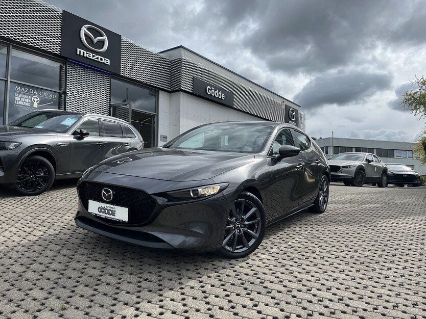 Mazda 3 24.000 km 25.950 € Meschede 59872