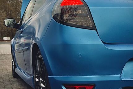 Renault Clio 150.000 km 5.299 &euro; Selters 56242