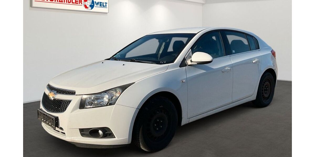 Chevrolet Cruze 159.556 km 3.199 &euro; Brehna 06796