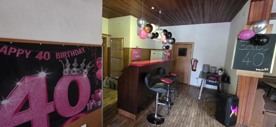 Gewerbeobjekt Feldkirchen - 250&euro; | Angebot:23167040