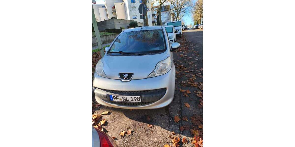 Peugeot 107 221.800 km 2.200 € Niefern-Öschelbronn 75223