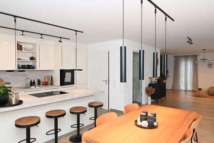 Wohnung zum Mieten in Freudenstadt 1.900 € 152 m² 4 zimmer