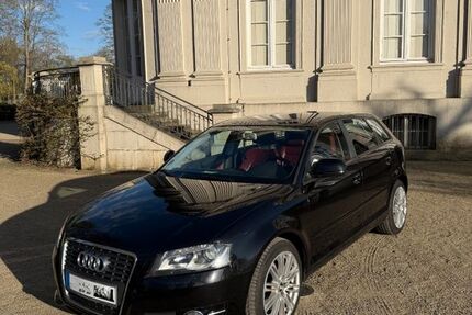 Audi A3 220.000 km 7.900 &euro; BRAUNSCHWEIG 38102