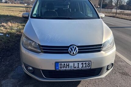 VW Touran 260.000 km 4.999 &euro; München 81475