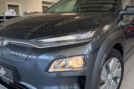 Hyundai KONA 22.300 km 16.990 &euro; Braunschweig 38114