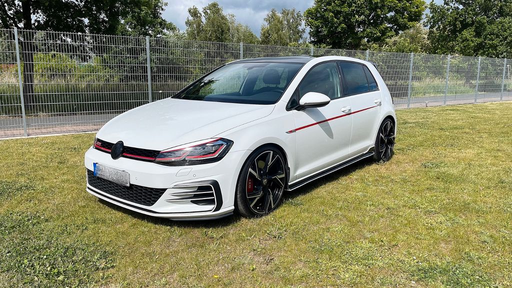 VW Golf 121.000 km 21.999 &euro; Salzwedel 29410