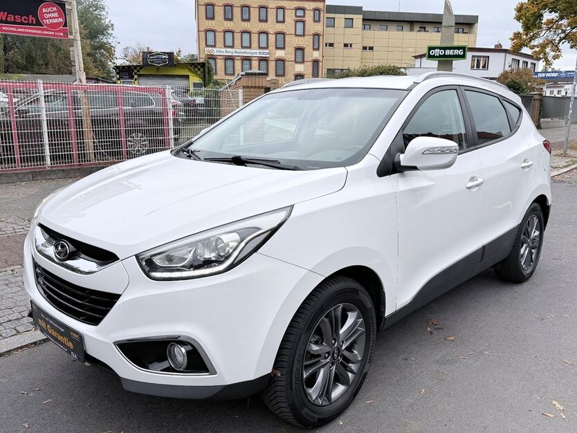 Hyundai ix35 71.812 km 14.400 € BERLIN 13409