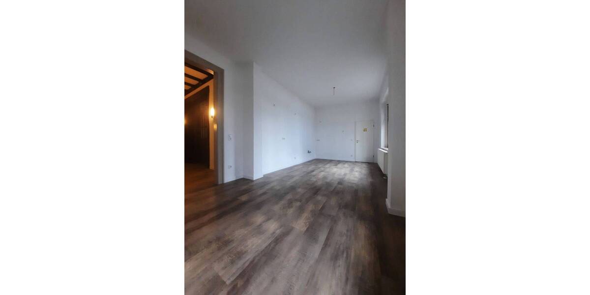 Zimmer Zwickau Pölbitz - 5 Zimmer, 156 m&sup2;, 1.095&euro; | Angebot:26170929