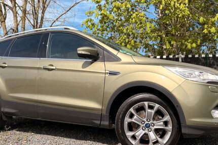 Ford Kuga 118.000 km 9.490 &euro; Bad Köstritz 07586