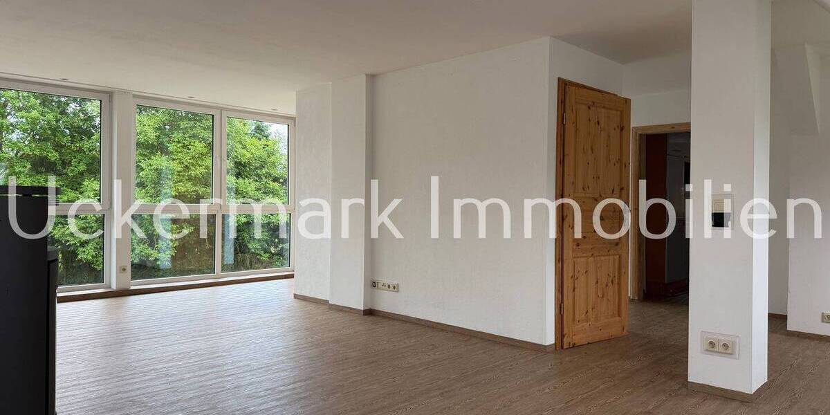Einfamilienhaus Woldegk Bredenfelde - 8 Zimmer, 220 m&sup2;, 369.000&euro; | Angebot:26788101