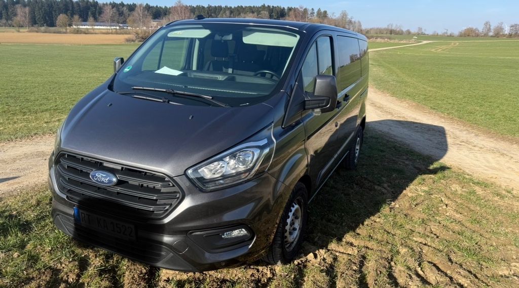 Ford Transit Custom 213.000 km 15.900 &euro; Fluorn-Winzeln 78737