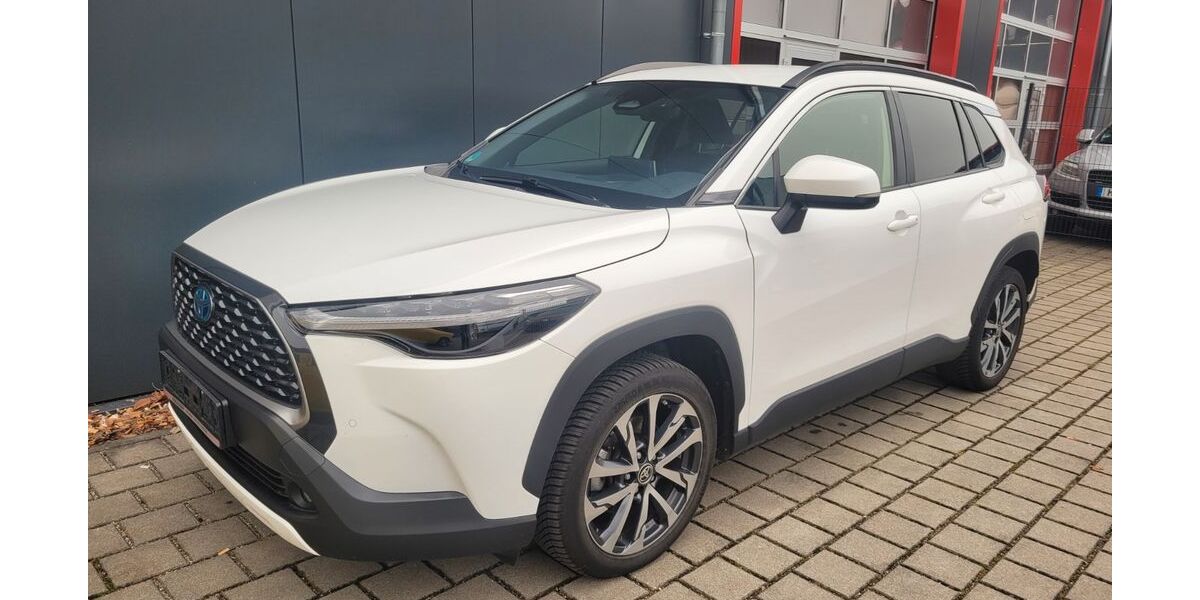 Toyota Corolla Cross 101.000 km 25.900 &euro; Puchheim (nähe München) 82178