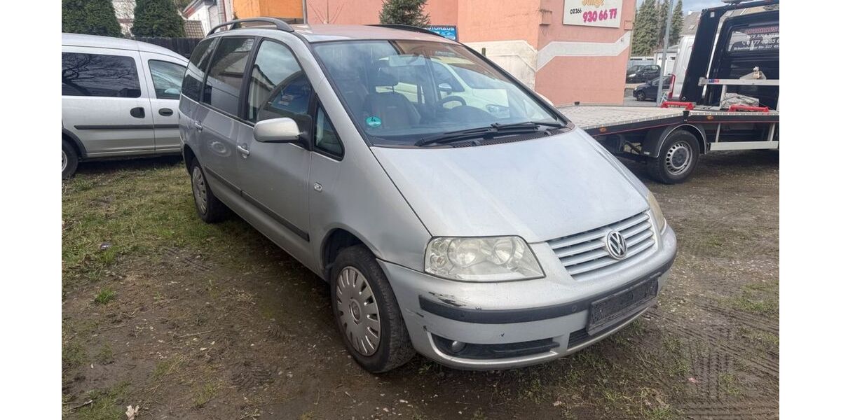 VW Sharan 228.280 km 1.490 &euro; Herten 45701