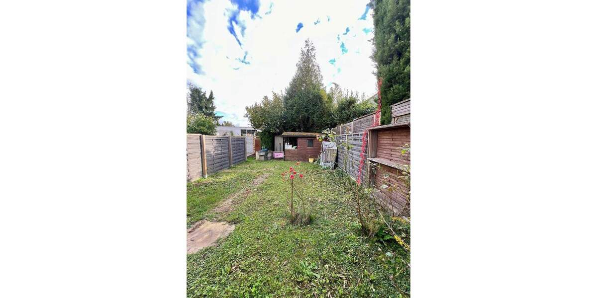 Lichtdurchflutete Wohnung mit viel Platz (zus. im DG) und Sonnenloggien 4 zimmer