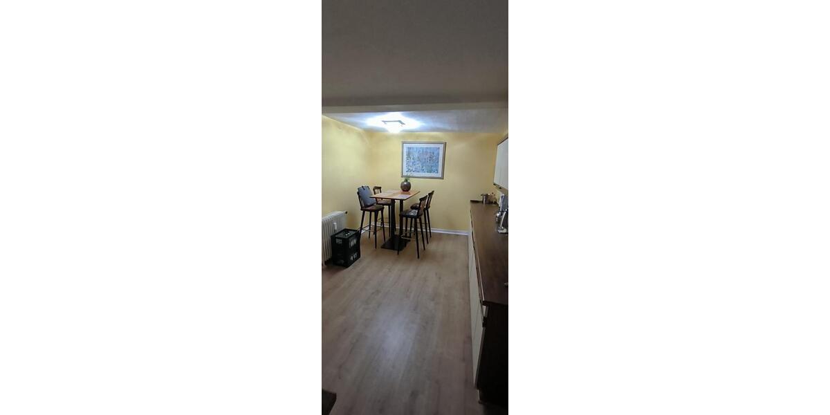 Etagenwohnung Eutin - 2 Zimmer, 130 m&sup2;, 1.000&euro; | Angebot:25100655
