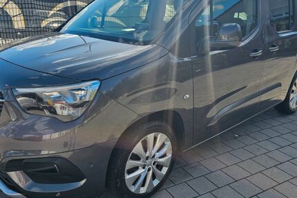Opel Combo Life 142.500 km 10.990 &euro; Schwandorf 92421