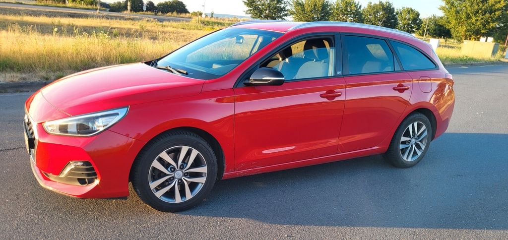 Hyundai i30 118.000 km 8.800 &euro; Ochtendung 56299