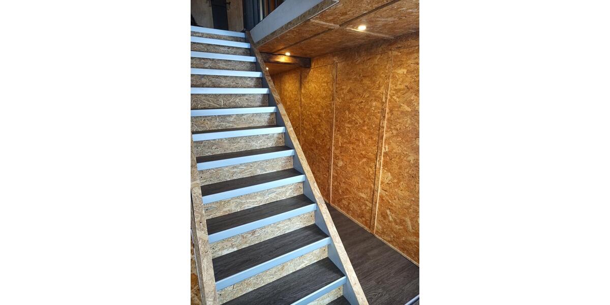 Doppelhaushälfte Hilchenbach - 7 Zimmer, 180 m&sup2;, 219.000&euro; | Angebot:26698965