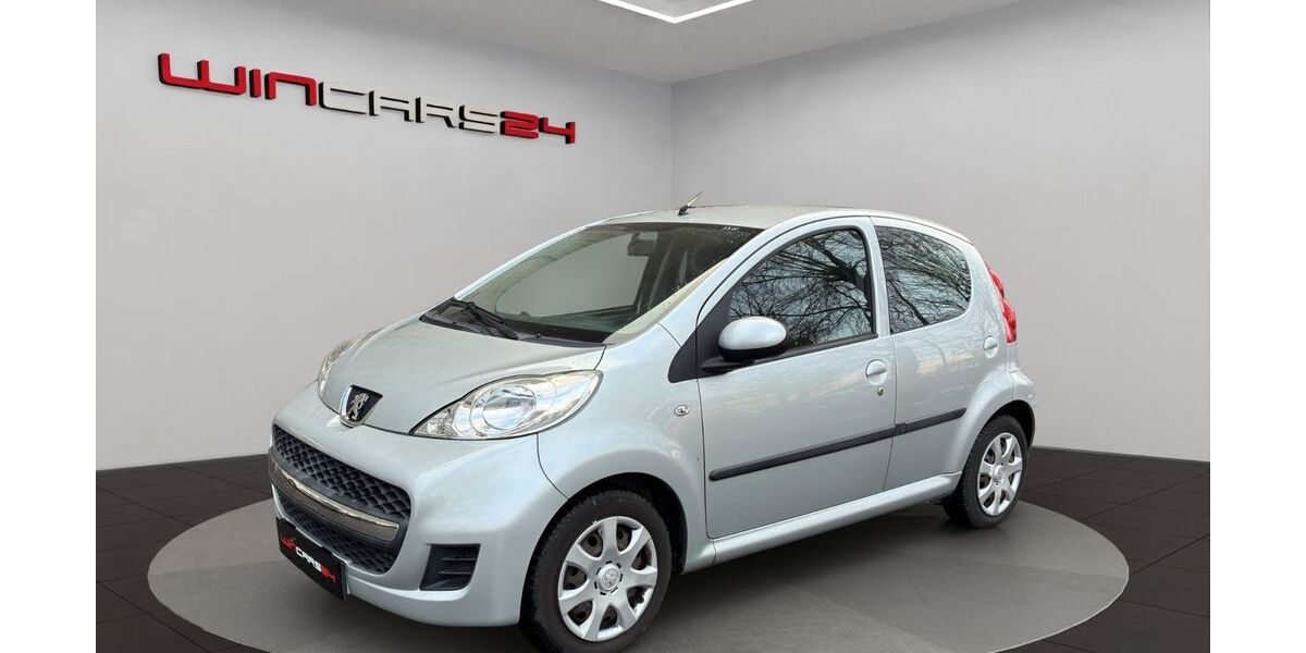 Peugeot 107 189.000 km 1.749 &euro; Berlin 12355
