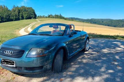 Audi TT 240.000 km 5.500 &euro; Pfullendorf 88630