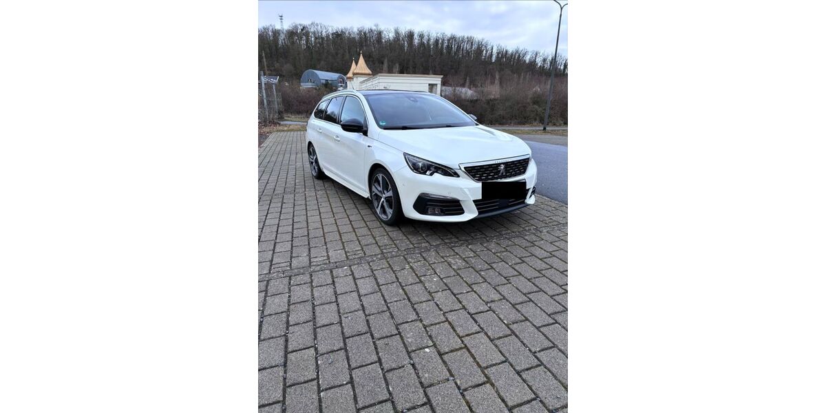 Peugeot 308 72.000 km 17.900 &euro; Hahnstätten 65623
