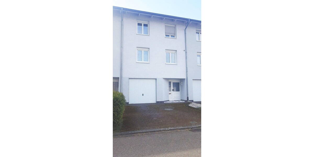 Reihenmittelhaus Lahr - 6 Zimmer, 146 m&sup2;, 469.000&euro; | Angebot:26628097