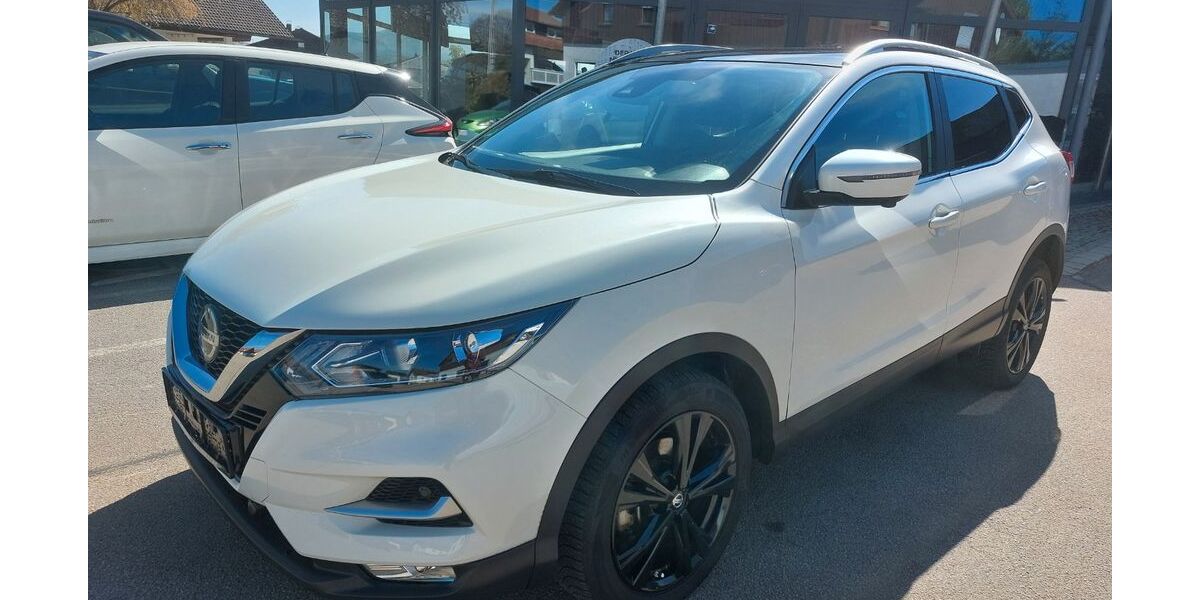 Nissan Qashqai 125.000 km 15.890 &euro; Weiding 93495