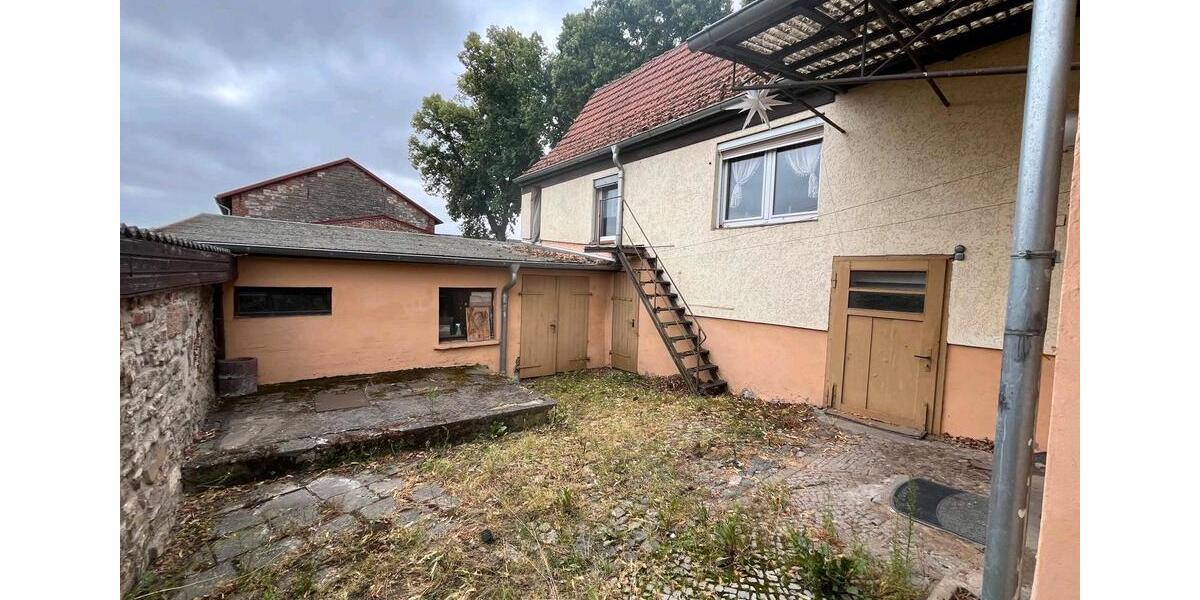 Einfamilienhaus Arnstein - 6 Zimmer, 132 m&sup2;, 65.000&euro; | Angebot:27131238