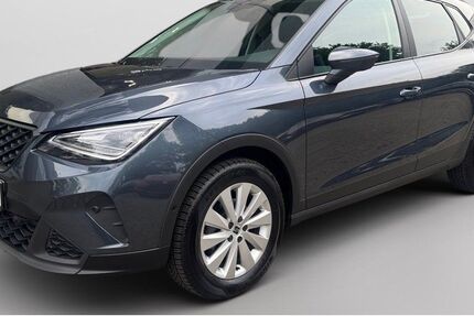 Seat Arona 15.731 km 23.985 &euro; Hamburg 22045
