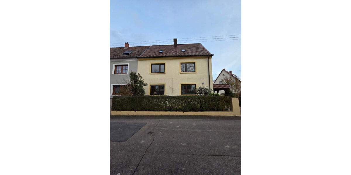 Mehrfamilienhaus, Wohnhaus Ludwigshafen am Rhein Rheingönheim - 7 Zimmer, 185 m&sup2;, 459.000&euro; | Angebot:25706321