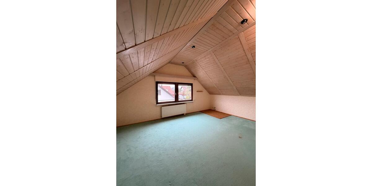 Einfamilienhaus Hohenstein - 5 Zimmer, 139 m&sup2;, 1.500&euro; | Angebot:26200887