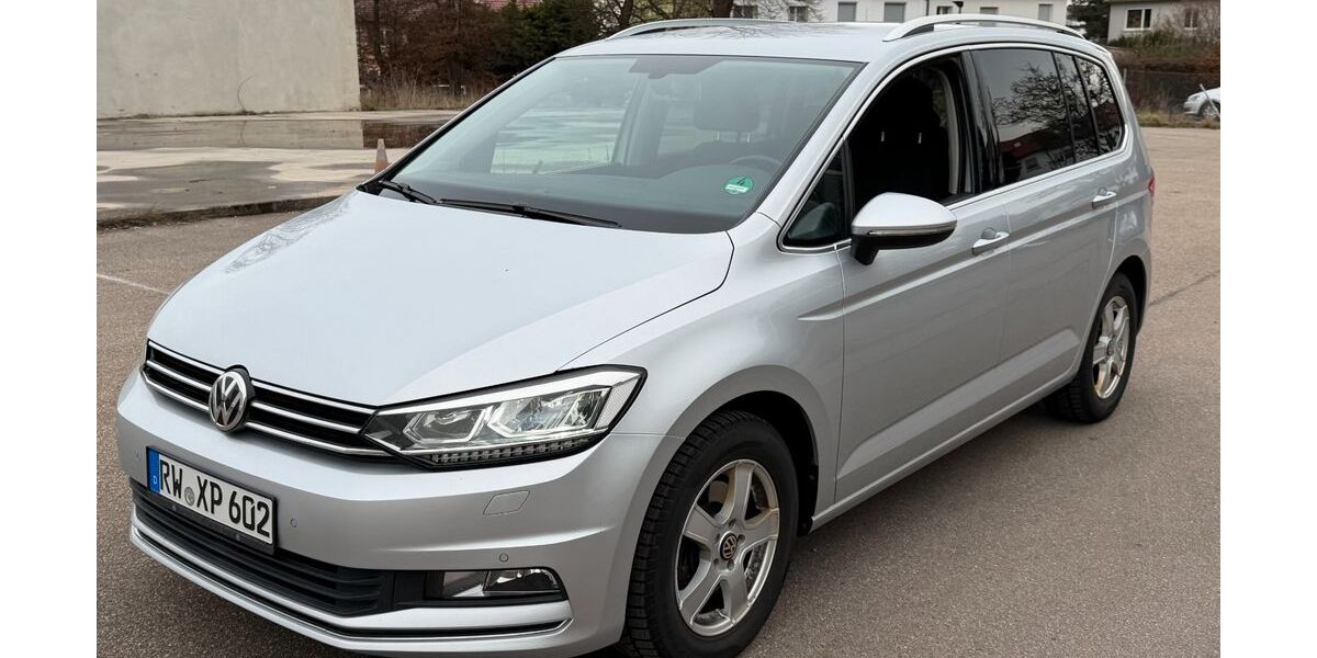 VW Touran 205.880 km 11.990 &euro; Ostfildern 73760