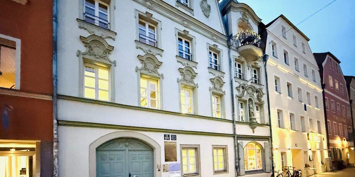 Gewerbeobjekt Regensburg Stadtamhof - 8 Zimmer, 238 m&sup2;, 1.045.000&euro; | Angebot:25801372