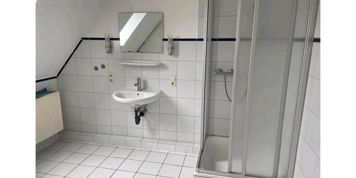 Dachgeschoßwohnung Ostrhauderfehn - 2 Zimmer, 60 m&sup2;, 495&euro; | Angebot:26470068